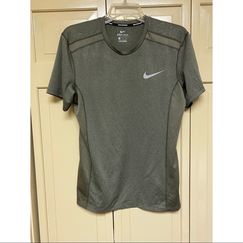 Nike Dri-Fit T-Shirt